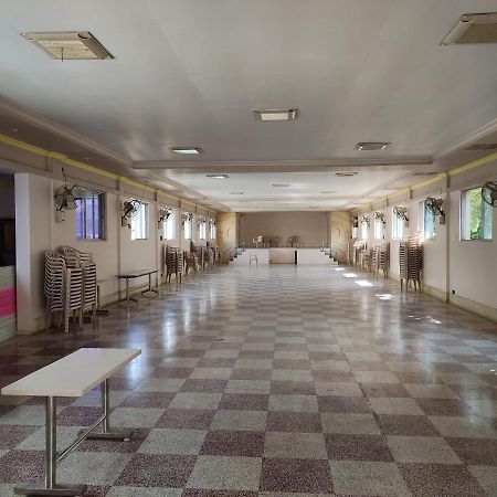 Sibi Lodge Coimbatore Ngoại thất bức ảnh