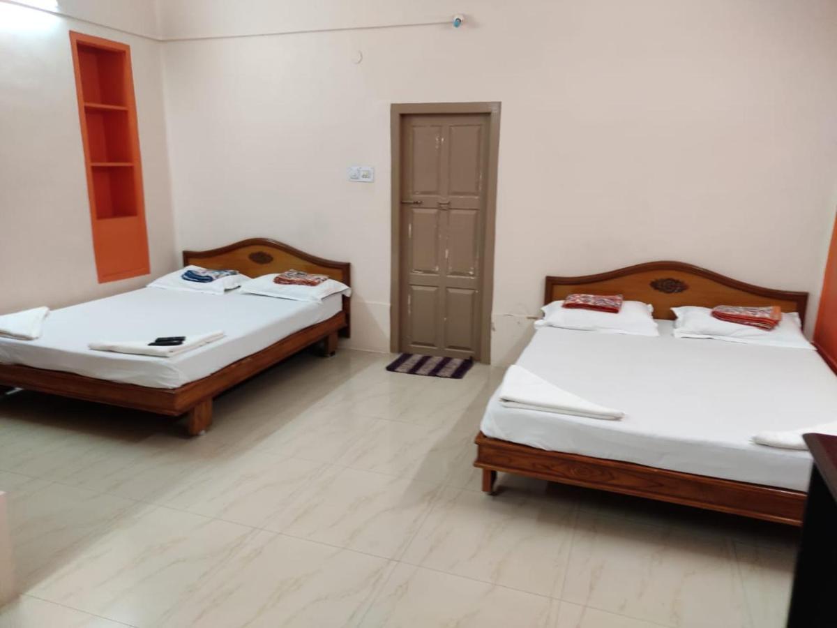 Sibi Lodge Coimbatore Ngoại thất bức ảnh