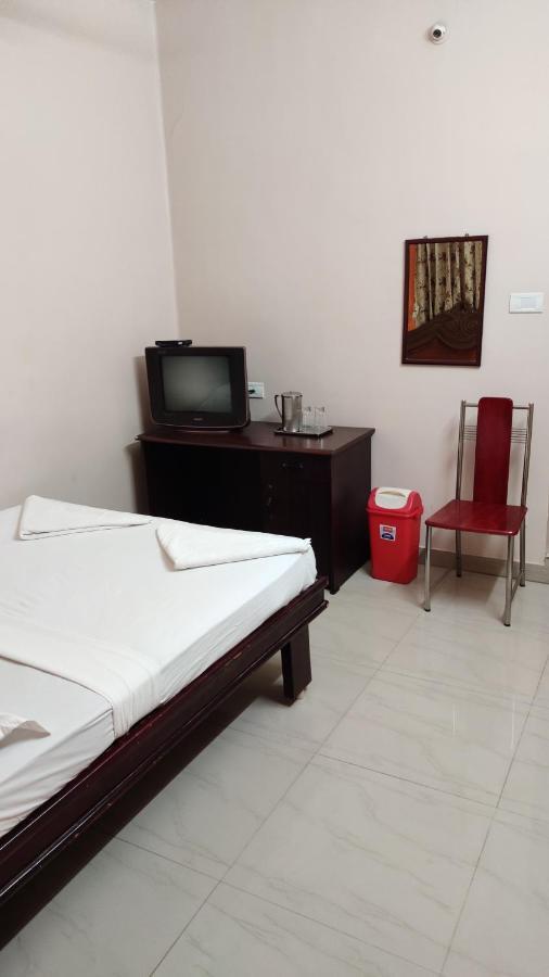 Sibi Lodge Coimbatore Ngoại thất bức ảnh