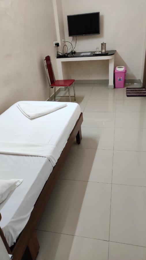Sibi Lodge Coimbatore Ngoại thất bức ảnh