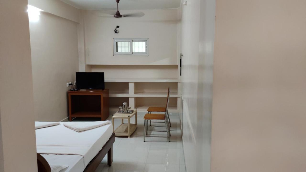 Sibi Lodge Coimbatore Ngoại thất bức ảnh