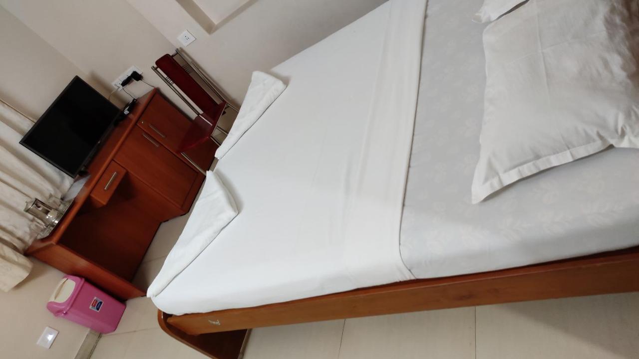 Sibi Lodge Coimbatore Ngoại thất bức ảnh