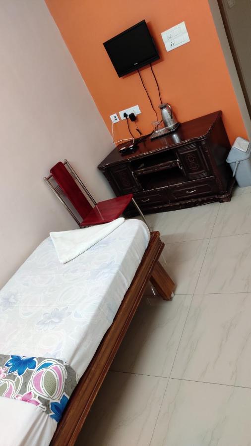 Sibi Lodge Coimbatore Ngoại thất bức ảnh